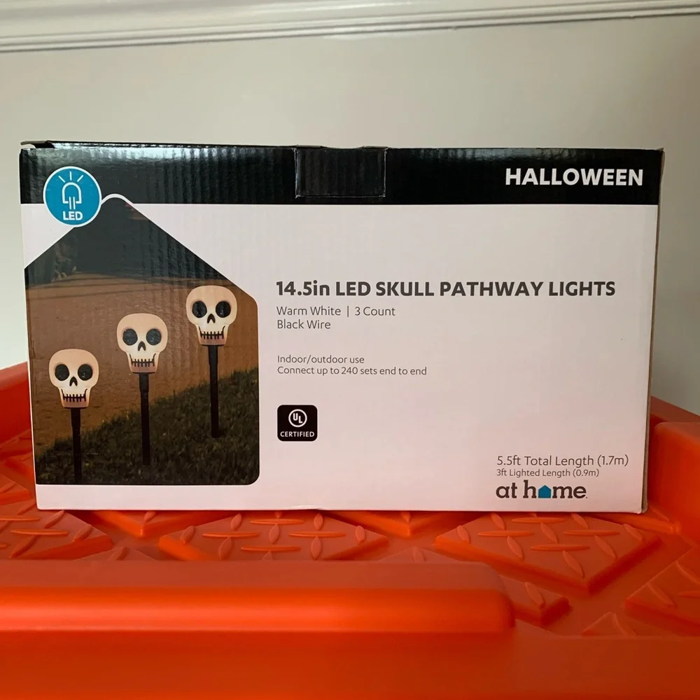 LED Skull Pathway Lights - Warm White